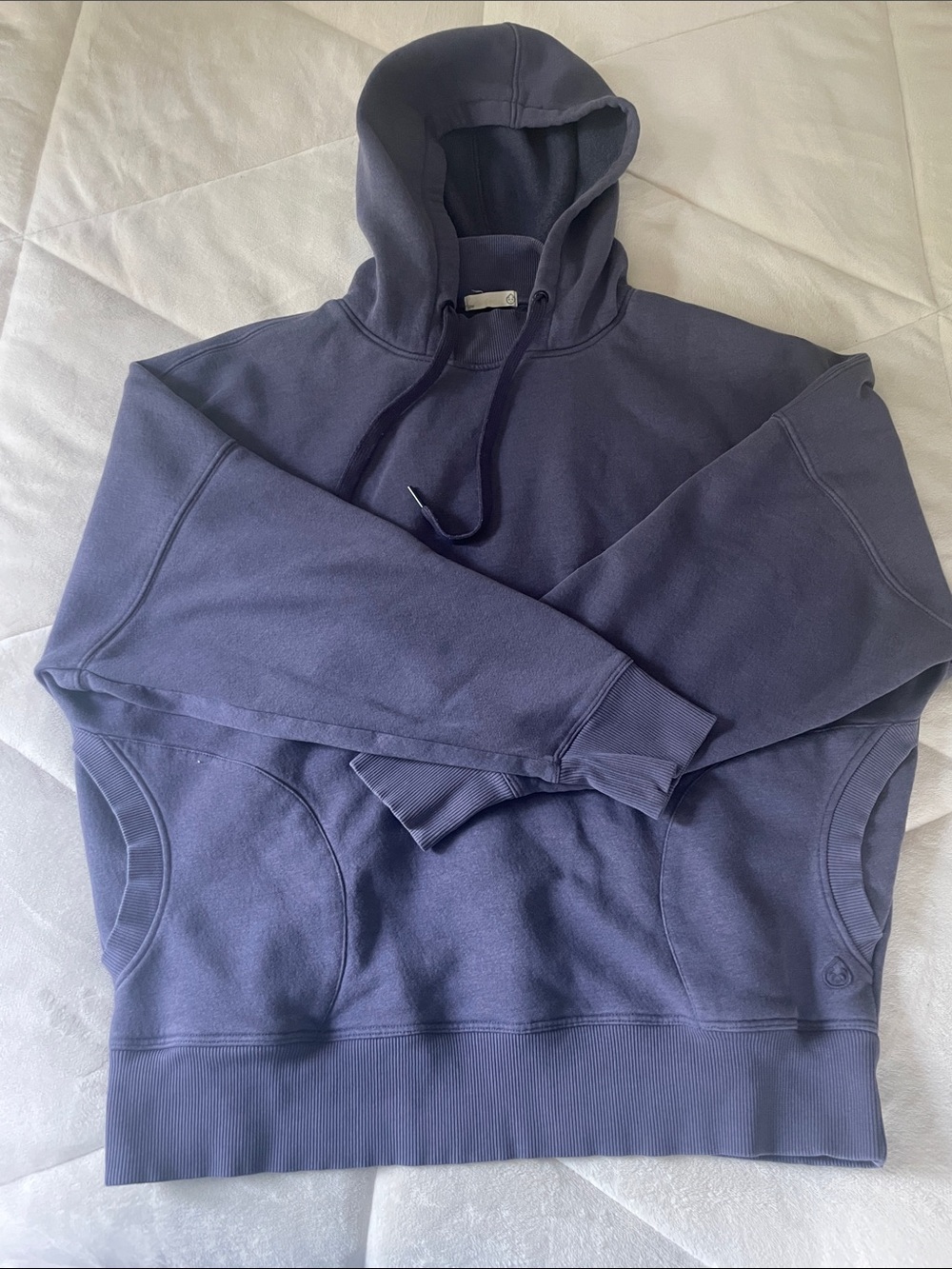 Relaxed Pullover Hoodie in Light Purple